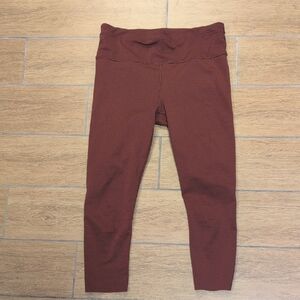 Athleta Accelerate Rust Leggings Medium